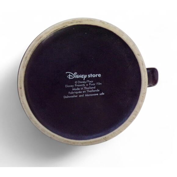 Mr. Incredible 20 oz Ceramic Slanted Coffee Mug Saving The Day Disney Store - Picture 5 of 5
